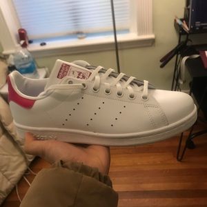 Adidas stan smith shoes women 7.5-8/youth size 6.6